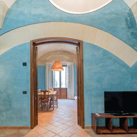 1 Bedroom Awesome Apartment In Lecce Le Dış mekan fotoğraf