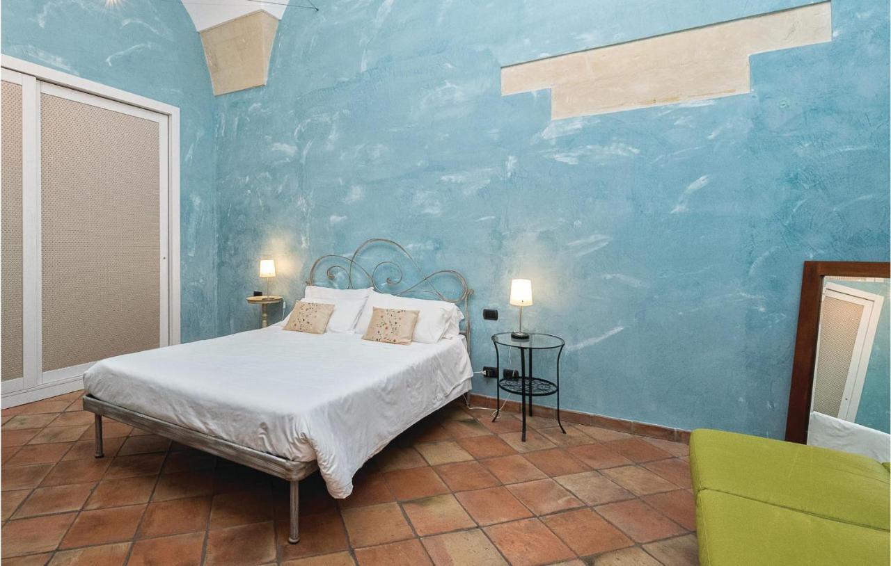1 Bedroom Awesome Apartment In Lecce Le Dış mekan fotoğraf